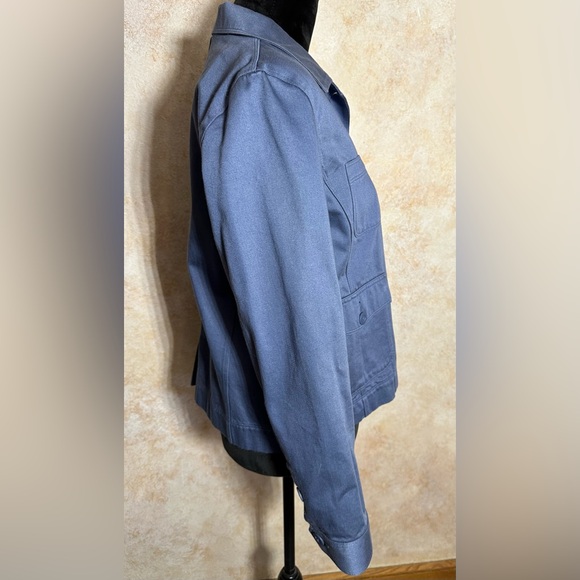 L.L. Bean Button up jacket - Picture 2 of 4